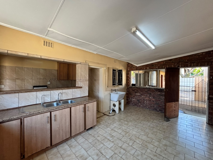 3 Bedroom Property for Sale in La Hoff North West